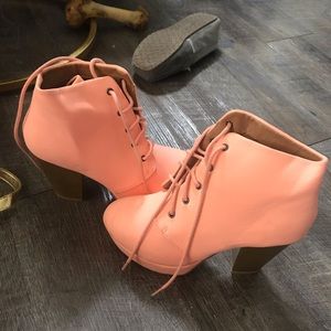 Coral boots